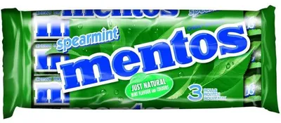 Produktbild von Mentos Spearmint 3 Rollen Kaudragees mit Pfefferminzgeschmack 114g