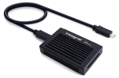 Zdjęcie produktu dla Czytnik kart CFexpress 2.0 typu B, z interfejsem USB 3.2 Gen 2x2, obsługujący prędkości do 20 Gbit/s