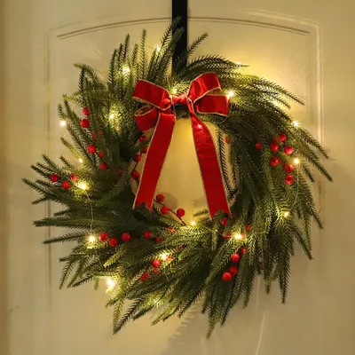 Productafbeelding van Kerstkransen voor de voordeur – Kerstkrans van 55 cm met verlichting, geschikt voor deur, raam en muur – Kerstdecoratie voor binnen en buiten