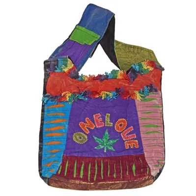 Productafbeelding van Patchwork tas, schoudertas, handtas, boodschappentas, shopper, geborduurd, "One Love"
