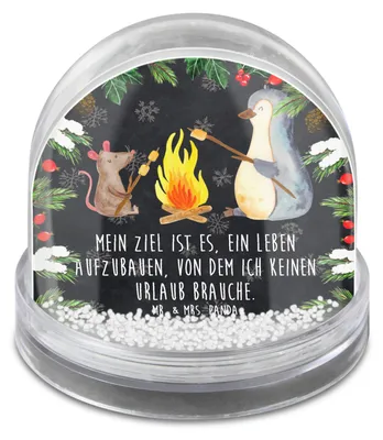 Produktbild von Mr. & Mrs. Panda Schneekugel Weihnachten Pinguin Lagerfeuer - Kreidetafel - Geschenk, dekoartikel, Weihnachts, Liebe, Grillen, Job, schnee kugel, Arbeit, Motivation