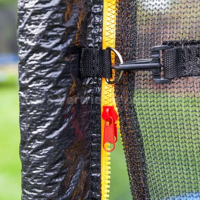 Produktbild von Trampolin-King Sicherheitsnetz für 250cm Trampolin mit 6 Einschüben für Netzpfosten 165cm hoch MS-12566