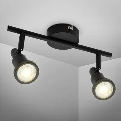 Obrázek produktu pro Jas LED osvětlení v koupelně – vodotěsné stropní svítidlo do koupelny se 2 LED reflektory o výkonu 48 W, každý s intenzitou světla 400 lm.
