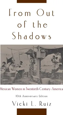 Produktbild von From Out of the Shadows