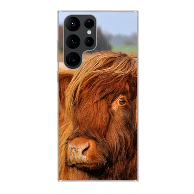 Produktbild von MuchoWow® Handyhülle Schutzhülle Hülle für Samsung Galaxy S22 Ultra Schottischer Highlander - Gras - Baum Silikon Softcase Handy Hülle - Abbildung