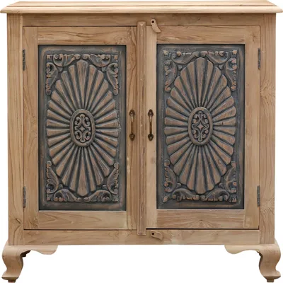 Produktbild von Marrakesch Vintage Kommode mit Türen aus Teak Holz 92cm | Skandinavische Deko kleines Sideboard Komode Abagail handgeschnitzt für stilvolle Aufbewahrung & Dekoration im Wohnzimmer & Schlafzimmer
