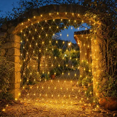 Productafbeelding van LED-lichtnet voor de tuin, 3 x 2 meter, 250 LED's, warm wit licht, flexibel LED-net, 8 lichtmodi, kerstverlichting voor binnen en buiten
