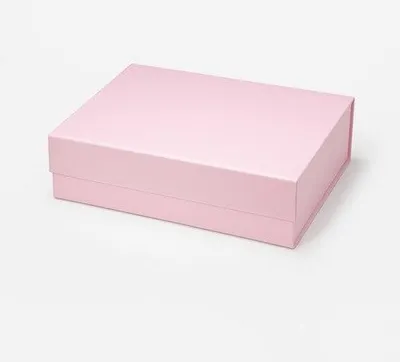 Zdjęcie produktu dla Pudełko Magnetyczne Na Prezent Różowe 235x170x60mm (zew.) A5