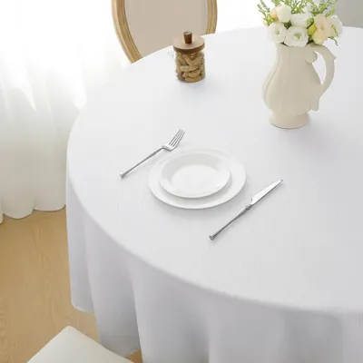 Zdjęcie produktu dla Obrus okrągły, 140 cm, biały, zmywalny, wodoodporny, z fakturą lnianą, ochrona przed plamami, idealny na imprezy plenerowe, przyjęcia, urodziny, do ogrodu