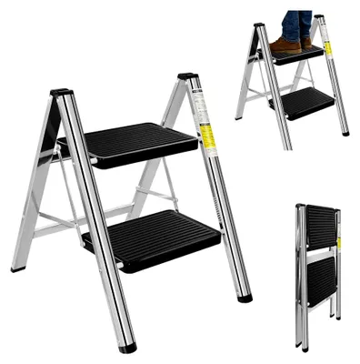 Produktbild von Klapptritt mit 2 Stufen, rutschfeste Stufen, belastbar bis 150 kg, Tritthocker mit breitem Pedal, vielseitige Stehleiter