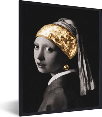 Produktbild von MuchoWow® Gerahmtes Poster Mädchen mit einem Perlenohrring - Vermeer - Gold 60x80 cm - Poster mit Schwarzem Bilderrahmen Wandposter Rahmen Foto Bilder - Premium - Wanddeko Wohnzimmer
