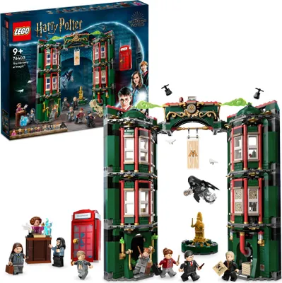 Produktbild von LEGO 76403 Harry Potter Zaubereiministerium, Modulares Set zum Bauen mit Umwandlungsmechanismus und 9 Minifiguren inkl. Harry, Ron und Hermine als Erwachsene und Dementor, Geschenk für Sammler