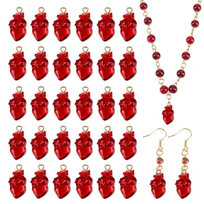 30er-Set 3D-Herzanhänger, Gothic-Harz, rot-gold, 2x1 cm