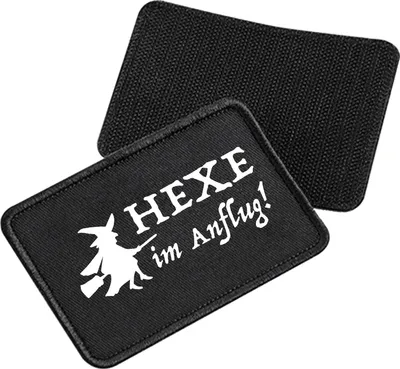 Produktbild von Huuraa Patch Hexe im Anflug Black 10 x 6,5cm Baumwolle Klettpatch für Mütze Geschenkidee