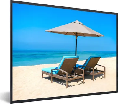 Produktbild von MuchoWow® Gerahmtes Poster Strandkorb - Sonnenschirm - Sommer - Meer 40x30 cm - Poster mit Schwarzem Bilderrahmen Wandposter Rahmen Foto Bilder - Kunstposter - Wanddekorationen