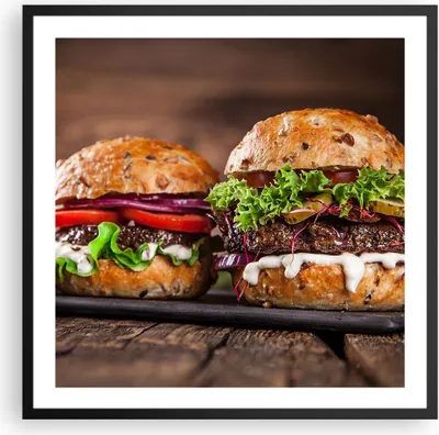 Produktbild von Gerahmtes Poster - Schwarzer Rahmen - Amerikaner Hamburger Essen Barbecue - 60x60 cm - Wand Bild - Wanddeko - Wandbilder - Wandposter - Bilderrahmen - Bilder - Kunstdruck - Wandbild - P2BAC60x60-2869