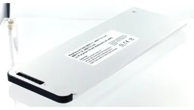 Produktbild von Akku für Apple MacBook 13 MB466J/A Li-Ion 10,8 Volt 4200 mAh silberfarben.