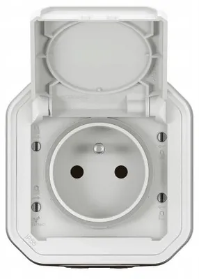 Produktbild von Legrand Plexo Unterputz Steckdose 2P+Z Schraubklemmen Weiß