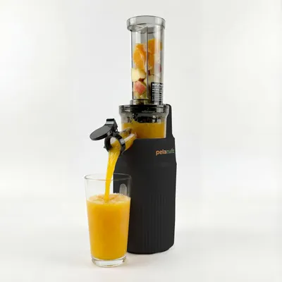 Immagine prodotto di Estrattore di succo elettrico compatto Zuminstant: spremitura a freddo, ricco di nutrienti, ideale per