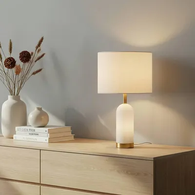 Produktbild von Lindby Tischlampe Alabaster, weiß/gold, Ø 30 cm, Marmor, E27