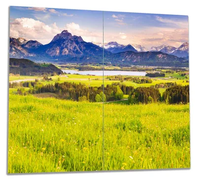 Produktbild von Wallario Herdabdeckplatte aus Glas, Größe 60 x 52 cm 2-teilig, Motiv Weite Wiesen vor Bergen