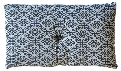 Produktbild von Weißes Kissen RUNE – verschiedene Größen Größe: 30 x 50 cm