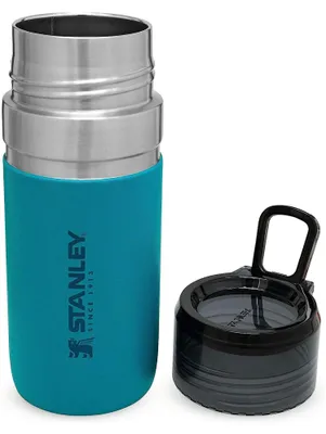 Image de Stanley Vacuum Insulated Water Bottle 473 ml / 16OZ Lake Blue ? Trinkflasche für kalte Getränke - durchsichtiger Verschluß - BPA-frei - Spülmaschinenfest