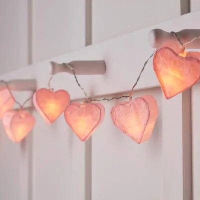 Productafbeelding van 10 LED-lampjes - Roze papieren hartvormige lichtketting - Timer - Werkt op batterijen - Moederdagcadeau