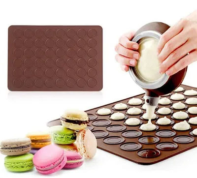 Produktbild von Silikonform Set für Macarons 48 Hohlräume 39 x 28,5 cm lebensmittelecht antihaftbeschichtet backofenfest kältebeständig