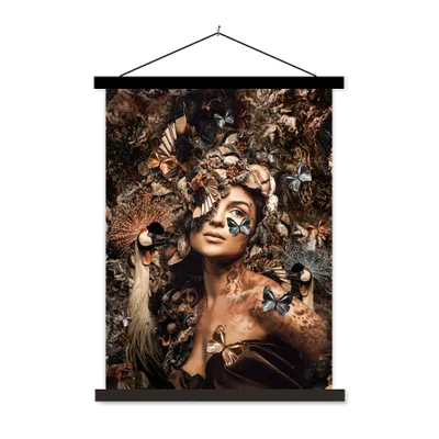 Produktbild von MuchoWow® Textilposter Luxus - Frau - Tiere - Schmetterlinge - Vögel 90x120 cm mit schwarzem Rahmen - Dekoration