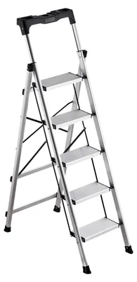 Produktbild von 5-stufige Leiter, klappbarer Tritt mit breiter rutschfester Trittfläche und komfortablem Handgriff, tragbare Aluminium-Trittleiter mit einer Tragkraft von 150 kg, vielseitig einsetzbar in Küche, Lager, Haushalt und Büro, silber