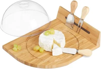 Image de Horloge à fromage avec planche et couverts