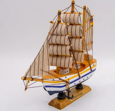 Produktbild von Modellschiff Gorch Fock Schiffsmodell aus Holz 16 cm
