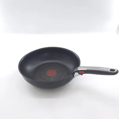 Produktbild von Tefal Ingenio Wfanne 28 cm abnehmbarer Griff Induktion ,DELLE SIEHE BILD !!