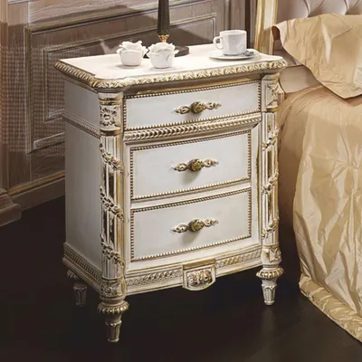Immagine prodotto di Casa Padrino comodino barocco bianco/oro h. 76 cm - Italy
