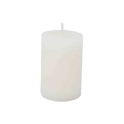 Produktbild von Stumpenkerze trendig champagner durchgefärbt aus Paraffin Höhe 8cm