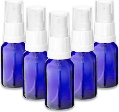 Produktbild von 5x Blaue Glasflasche 15 ml mit weißem Zerstäuber Sprükopf Pumpspray