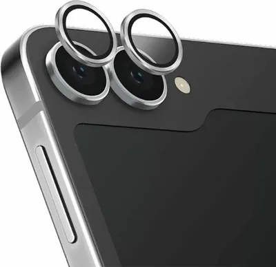 Produktbild von Uniq Optix Aluminium Linse gehärtetes Glas mit Applikator für Samsung Galaxy Z Flip 6 - Silber