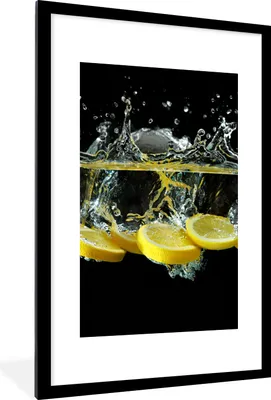 Produktbild von MuchoWow® Gerahmtes Poster Zitrone - Frucht - Gelb - Stilleben - Wasser 60x90 cm - Poster mit Schwarzem Bilderrahmen Wandposter Rahmen Foto Bilder - Dekoration - Wandposter Wohnzimmer - Hochwertig