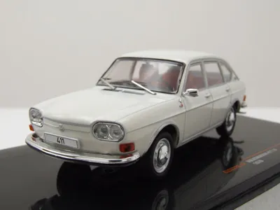 Produktbild von ixo models CLC522 VW 411 LE 1970 weiß 1:43