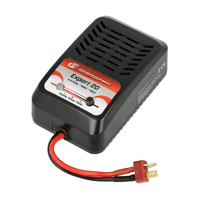 Imagen del producto de Cargador Robitronic Expert de 20W para baterías NiMH de 4-8 celdas, funcionamiento con corriente alterna (AC)