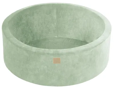 Image de Piscine à balles vert vide