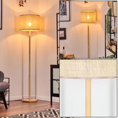 Produktbild von Reggio Stehlampe mit Holzfuß und Schirm aus Papiergeflecht