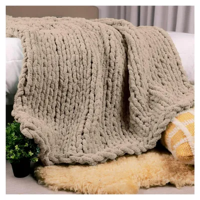 Produktbild von Grobstrick-Überwurfdecke, 127 x 152,4 cm, 100 % handgefertigt, großes Chenille-Schlaufengarn, weich und flauschig, Überwurf für Couch, Sofa, Bett, große gehäkelte, gemütliche und schwere Decke