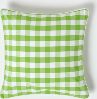 Produktbild von HOMESCAPES Grün karierter Kissenbezug 45 x 45 cm aus 100% Baumwolle