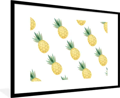 Produktbild von MuchoWow® Gerahmtes Poster Ananas - Obst - Muster 90x60 cm - Poster mit Schwarzem Bilderrahmen Wandposter Rahmen Foto Bilder - Wanddekoration - Fotos