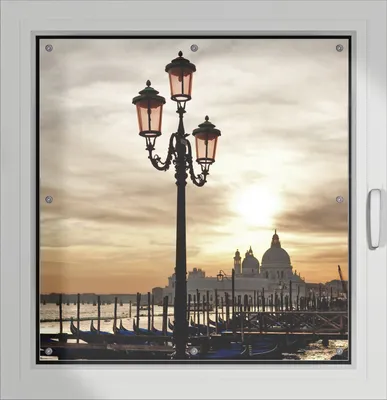 Produktbild von Wallario Lichtschutzbild, Dekorativer Sichtschutz Sonnenschutz 96 x 100 cm mit Motiv: Venedig - Lagune bei Sonnenuntergang - Verdunklung ohne Bohren