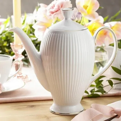 Obrázok produktu pre Chodzież DALIA kanvica na kávu 1300 ml Zlatá