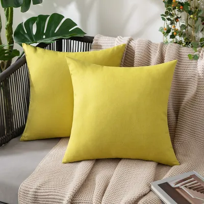 Produktbild von Set mit 2 wasserdichten Kissenbezügen für Gartenbänke, dekorative Kissen, moderne Kissenbezüge aus Polyester in Leinenoptik, für Garten, Sofa, Wohnzimmer, Bett, 45 x 45 cm, gelb