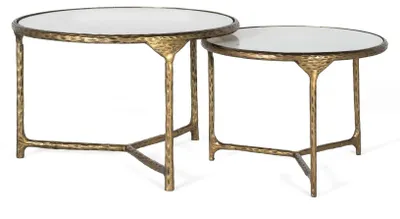 Produktbild von Set aus 2 Savanae-Couchtischen aus Marmor und Metall, 49 cm x 74 cm x 74 cm / 44 cm x 60 cm x 60 cm Giner y Colomer